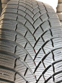 Bridgestone BLIZZAK LM005,  205/55R16. - 3