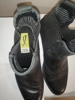 Dámské kožené polokozačky vel 36 - 3