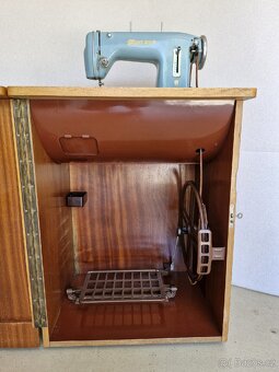 Šicí stroj Minerva - 3