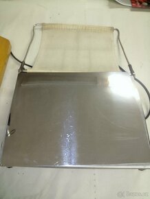 Zvětšovák a leštička foto - 3