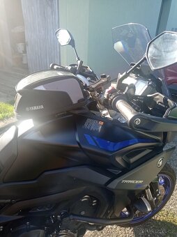 YAMAHA TRACER 900 - 3