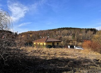 Prodej stavebního pozemku Bavoryně - 3