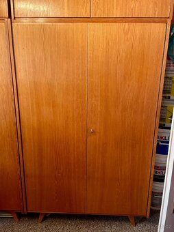 Šatní skříně - 3
