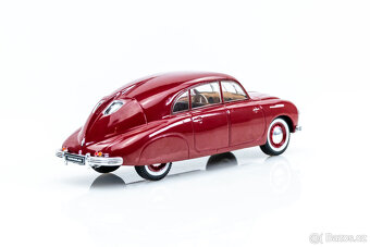 Tatra T-600 Tatraplan.IXOmodel. - 3