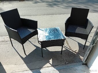 Nový  ratanový  set  2 x křeslo + stolek - 3