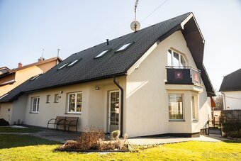 Komerční dům k pronájmu - 3