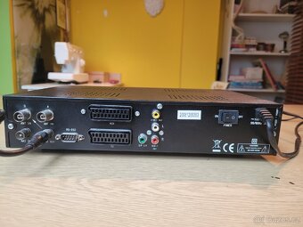 Optex ORT 8944-2T: dvoutunerový zemský set-top-box s PVR - 3