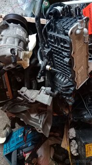 Motor 1.2 Tsi cjz 77kw dily kolem motoru - 3