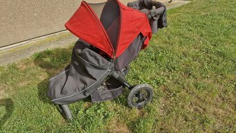 Britax B- Motion 3 - 3