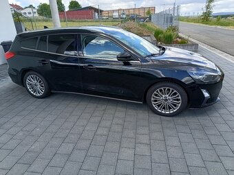 Ford FOCUS 2.0 TDCi mk4 8AT TITANIUM B&O - 3