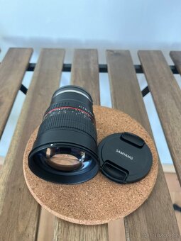 Samyang 85mm MF f/1,4 pro Sony - 3