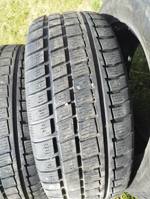 Prodám pneu 235/60 r18 - 3