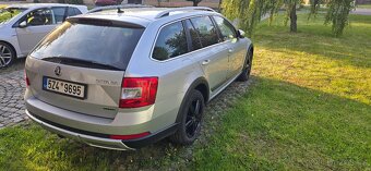 Škoda Octavia Scout - 3