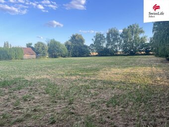 Prodej stavebního pozemku 3037 m2 Měník - 3