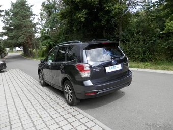 Subaru Forester 2.0i, 4x4, 1.maj. ČR, 88tis.Km. - 3