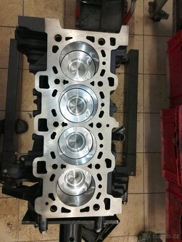 Spodek motoru 2.3 Dci M9T - 3