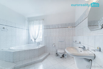 Prodej, rodinný dům, 337 m², Františkovy Lázně - 3