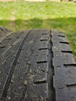 Pneu Hankook Winter RW06 215/70 R15 C - 3
