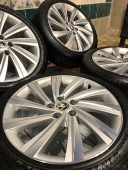 Alu kola Škoda R18 5X112 ZIMNÍ PNEU 225/45 R18 TOP STAV - 3
