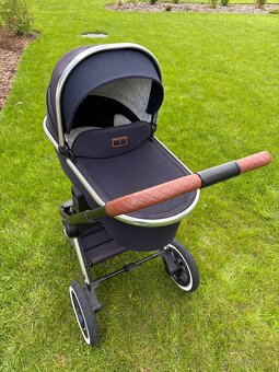 Kočárek Moon Resea S - 3