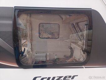 okna výklopná karavan - 3