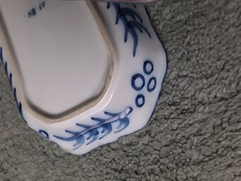 Stará plochá míska .-ručně malovaná-značeno... - 3