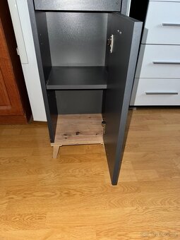 Koupelnové skříňky - 3