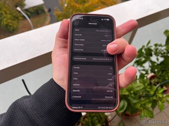 iPhone 17 Pro 256GB Oranžový - 3