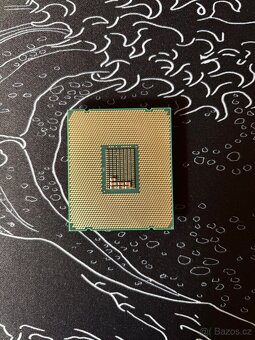 Intel Xeon E5-2628L v4 - 3