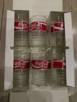 Sada sběratelských skleniček Coca Cola v balení - 3