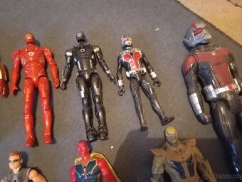 AVENGERS FIGURKY SADA - 3