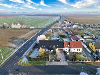 Troubky RD 7+2 240m2, zahrada 800m2 - 3
