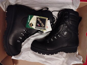 Maskáče, kanady Goretex atd. - 3