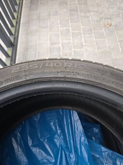 Zimni pneu 235/40/19 - 3
