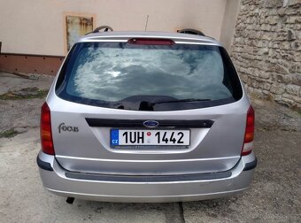 Ford focus combi 1.6 74Kw benzín - 3