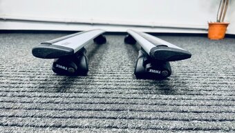 Střešní nosiče Thule Wingbar 961 (118 cm) + patky Thule 757 - 3