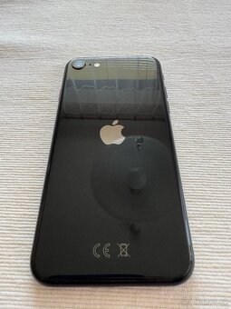 iPhone SE 2020 – 64 GB - 3