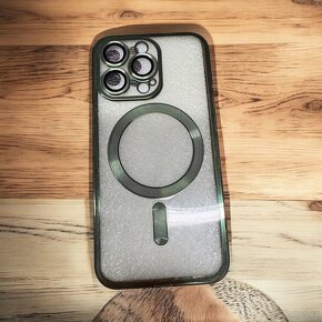 Nové obaly na iPhone 13 PRO - 3