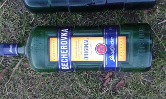 becherovka lahev velká lahev reklamní becherovka - 3