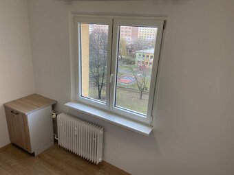 Pronájem bytu 2+1 Obránců míru v Mostě - 3