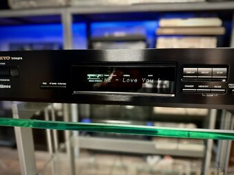 ONKYO Integra T-4711 (r.1996) TOP model, TOP stav - 3