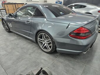 Mercedes SL63 AMG rok 2010, 83.000km - 3