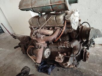 Motor,převodovka a diferenciál Škoda - 3