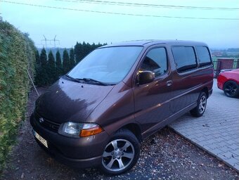 Toyota hiace - 3