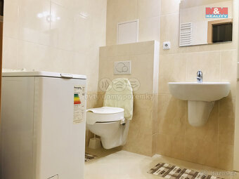 Pronájem bytu 1+kk, 46 m², Zlín, ul. Pasecká - 3