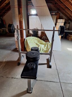 Bench press lavice s osou a závažím – domácí posilovna - 3