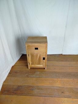 Noční stolek - TEAK - 3