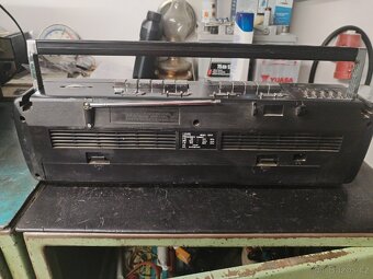 Levis model 1257 - 3