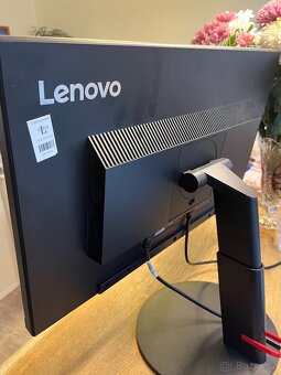 Monitor Lenovo ThinkVision T24i-10 - 3