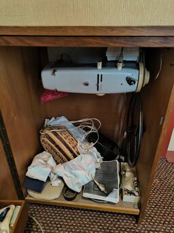 Šicí stroj - 3